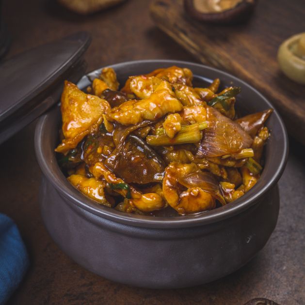 Clay Pot Braised With Mushroom